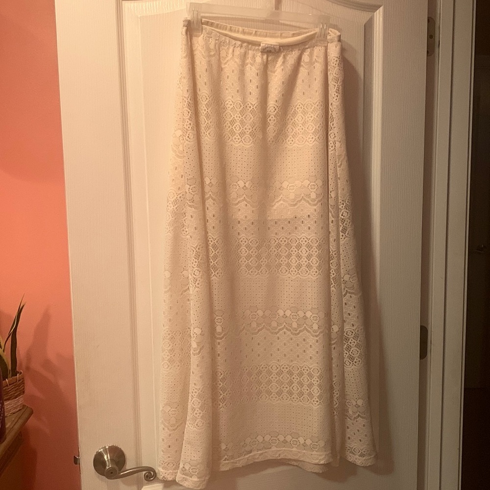 Cream long skirt